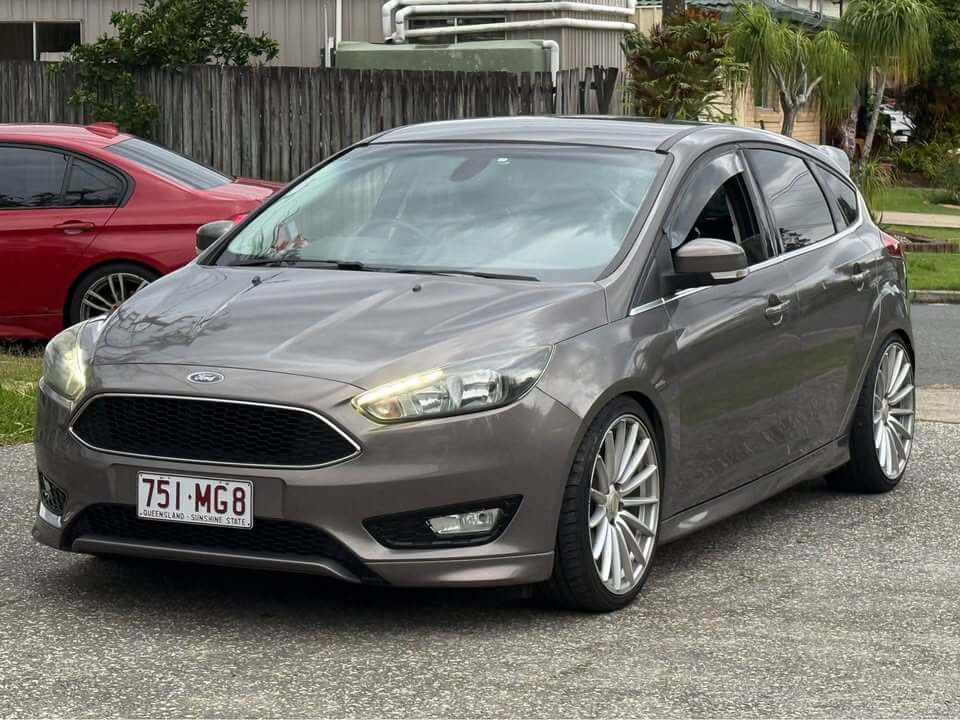 
								Ford focus full									