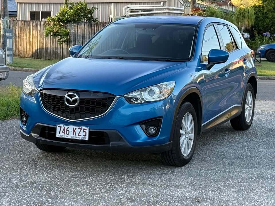
								Mazda CX-5 full									