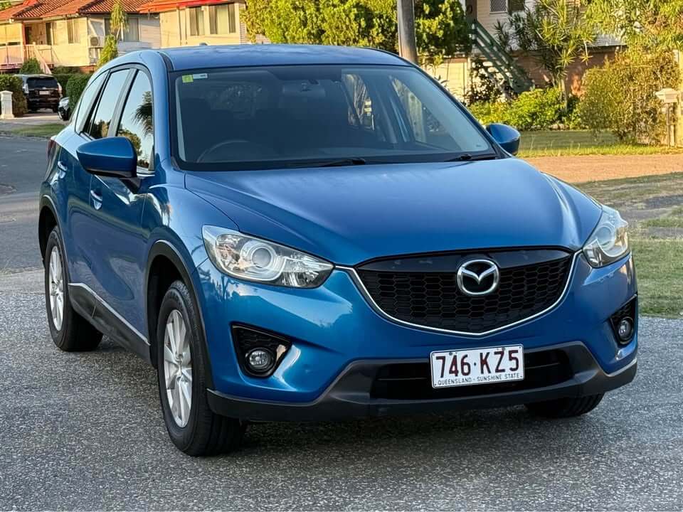 
								Mazda CX-5 full									